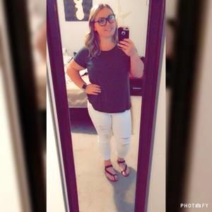 Meet your Posher, Stephanie